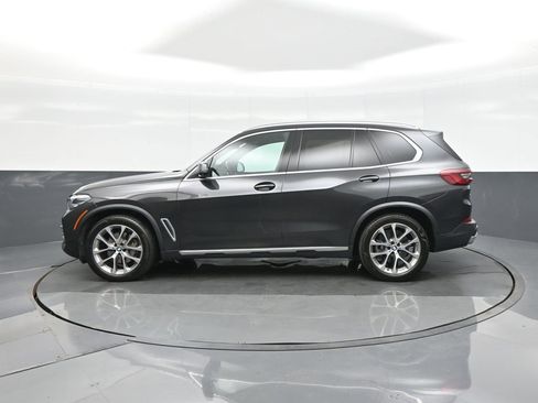 Used 2019 BMW X5 xDrive40i w/ Premium Package 2 image 4