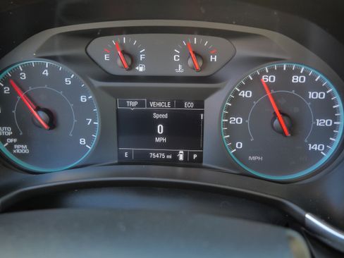 Used 2022 Chevrolet Equinox LS AWD/4WD image 21
