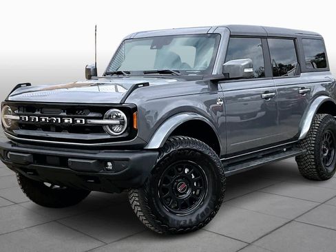 Used 2024 Ford Bronco Outer Banks image 35