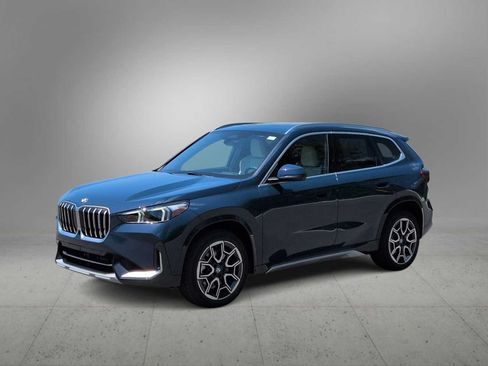 New 2026 BMW X1 xDrive28i w/ Technology Package AWD/4WD image 4