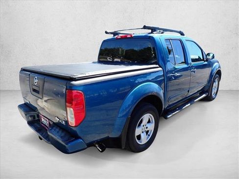 Used 2005 Nissan Frontier LE AWD/4WD image 4