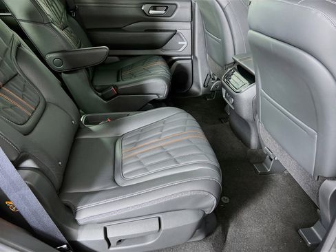 New 2026 Nissan Armada PRO-4X AWD/4WD image 25