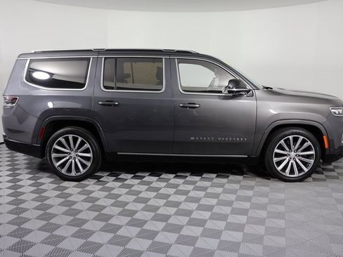 Used 2023 Jeep Grand Wagoneer Series II w/ Premium Group II image 9