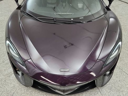 Used 2017 McLaren 570S RWD image 11