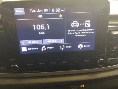 Used 2023 Kia Rio LX FWD image 25