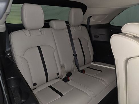 Used 2025 MAZDA CX-90 Plug-In Hybrid w/ Preferred image 7