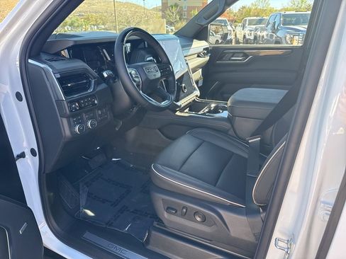 New 2026 GMC Yukon XL Elevation image 10