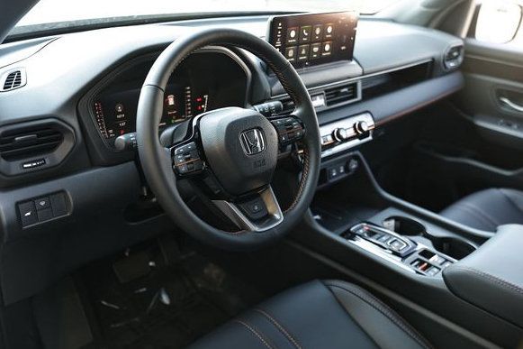 New 2026 Honda Pilot TrailSport image 21