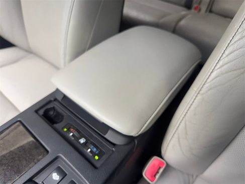 Used 2013 Lexus RX 450h FWD image 69