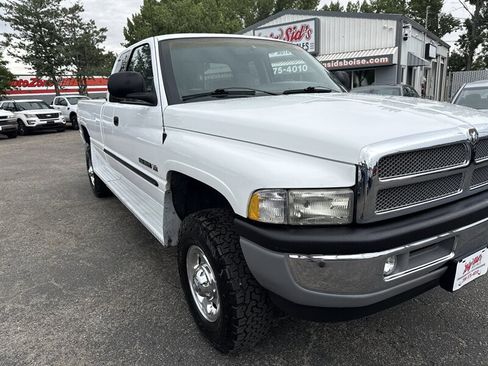 Used 2000 Dodge Ram 2500 Truck 4x4 Quad Cab image 10
