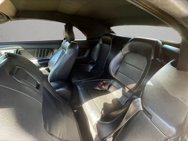 Used 2022 Ford Mustang Premium RWD image 23