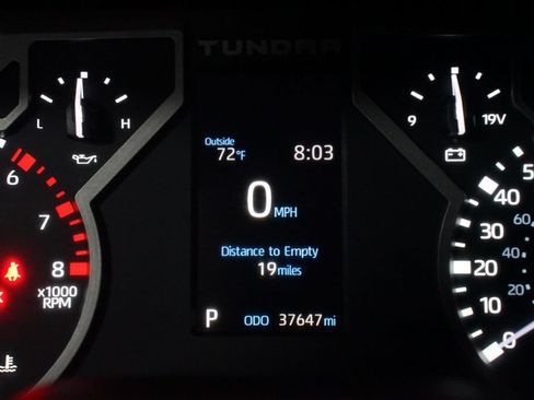 Used 2025 Toyota Tundra SR5 w/ SR5 Premium Package RWD image 17