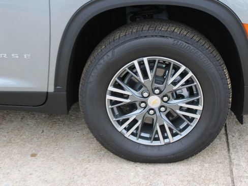 New 2026 Chevrolet Traverse LT w/ Enhanced Driving Package image 47