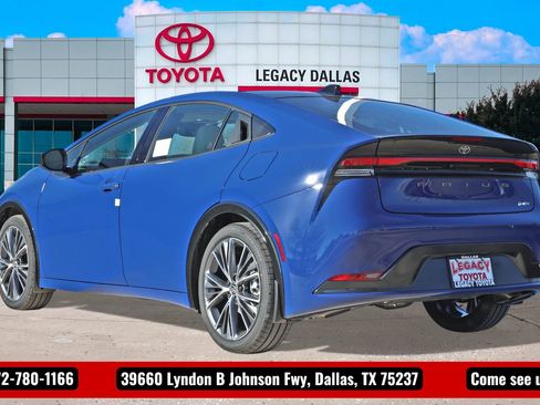 New 2026 Toyota Prius XLE image 8