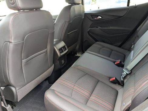 Used 2022 Chevrolet Equinox RS AWD/4WD image 25