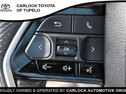 Used 2023 Toyota Sequoia Limited w/ Tow Technology Package AWD/4WD image 17