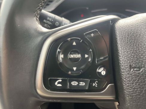 Used 2020 Honda Civic EX image 17