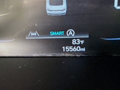 Used 2025 Hyundai Elantra SE FWD image 16