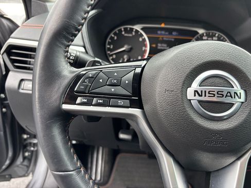Used 2019 Nissan Altima 2.5 SR w/ SR Premium Package AWD/4WD image 15