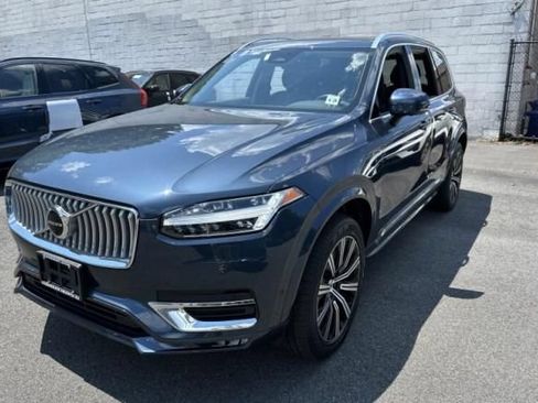 Used 2023 Volvo XC90 B6 Plus w/ Protection Package Premier AWD/4WD image 2