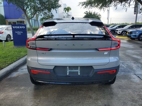 Certified 2023 Volvo C40 P8 Recharge Plus w/ Climate Package AWD/4WD image 5