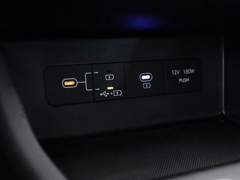 Used 2025 Hyundai Sonata SE image 22