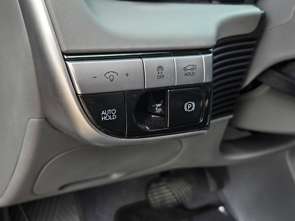 Used 2024 Hyundai Ioniq 5 SEL RWD image 19