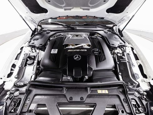 Certified 2022 Mercedes-Benz SL 55 AMG 4MATIC w/ Driver Assistance Package image 40