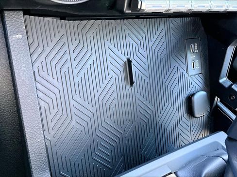 Used 2026 Toyota Tacoma SR5 image 34