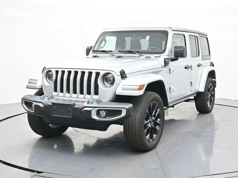 Used 2023 Jeep Wrangler Unlimited Sahara image 1