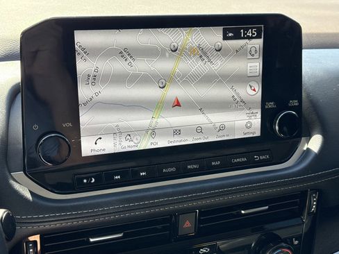 Used 2021 Nissan Rogue SL w/ Premium Package image 24