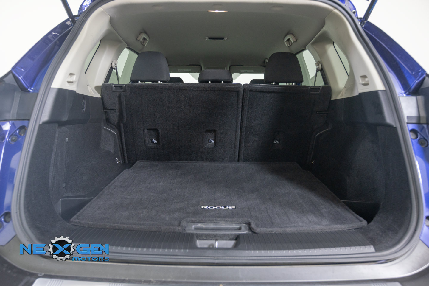 Used 2021 Nissan Rogue S AWD/4WD image 33