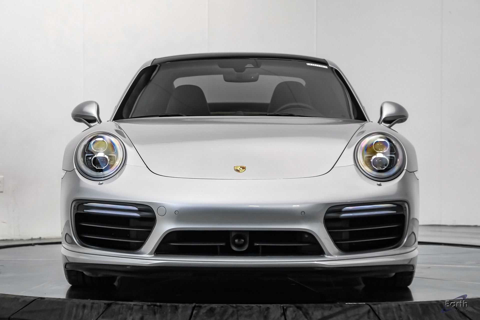 Used 2017 Porsche 911 Turbo S AWD/4WD image 28