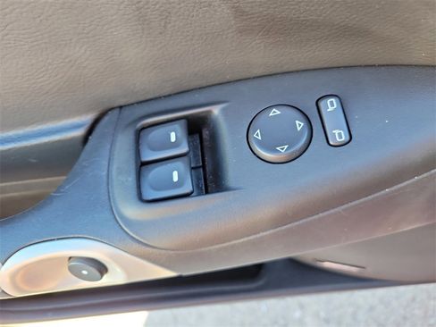 Used 2013 Chevrolet Corvette Grand Sport w/ 3LT Preferred Equipment Group image 22