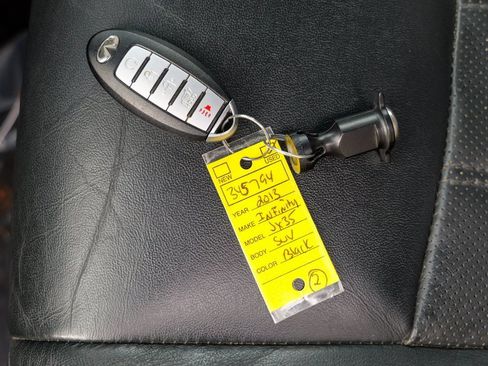 Used 2013 INFINITI JX35 AWD w/ Premium Pkg image 62