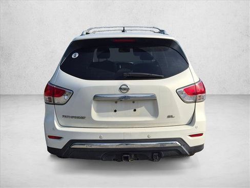 Used 2013 Nissan Pathfinder SL w/ SL Premium Pkg FWD image 6