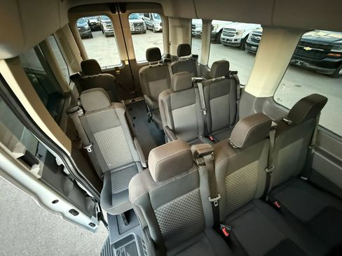 Used 2023 Ford Transit 350 XLT RWD image 27