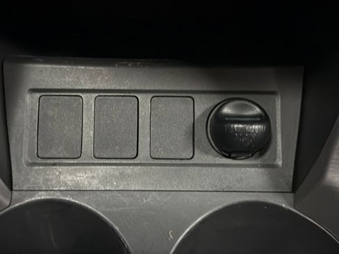 Used 2008 Toyota RAV4 Sport image 22