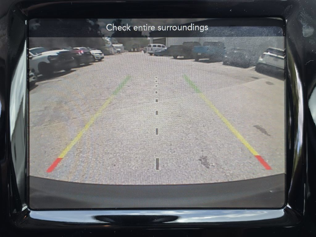 Certified 2019 Jeep Cherokee Limited FWD image 22