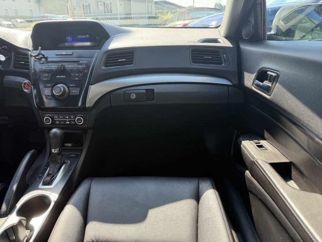 Used 2018 Acura ILX w/ Special Edition Package FWD image 24
