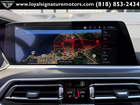 Used 2021 BMW X7 M50i w/ Executive Package AWD/4WD image 40