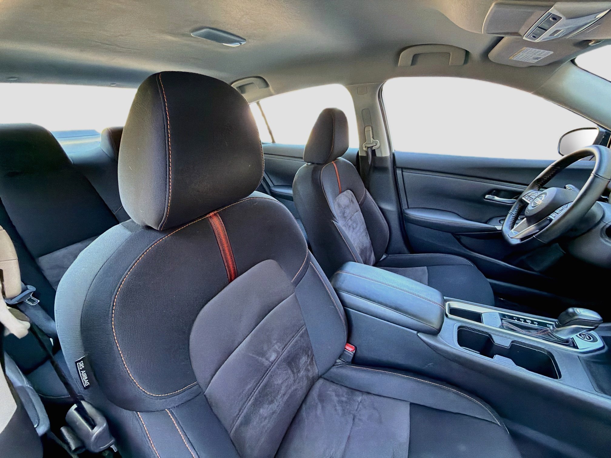Used 2023 Nissan Sentra SR w/ Midnight Edition Package FWD image 23