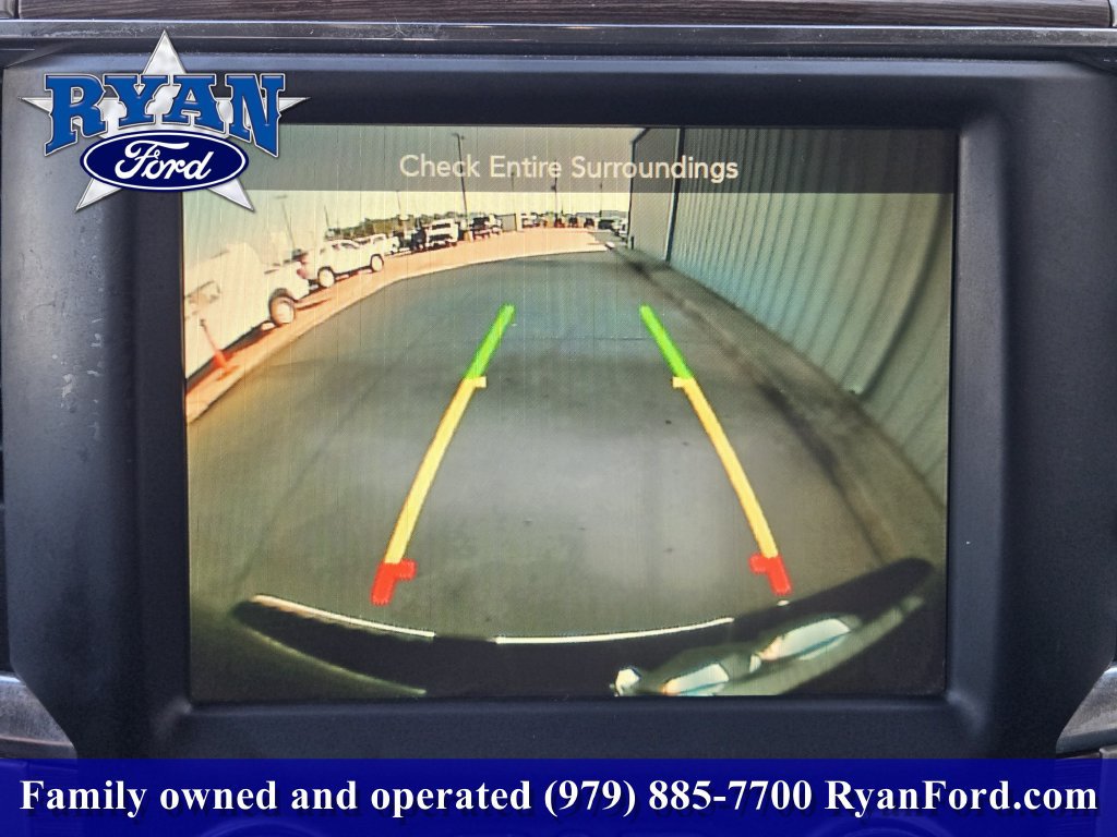 Used 2017 RAM 1500 Laramie RWD image 13