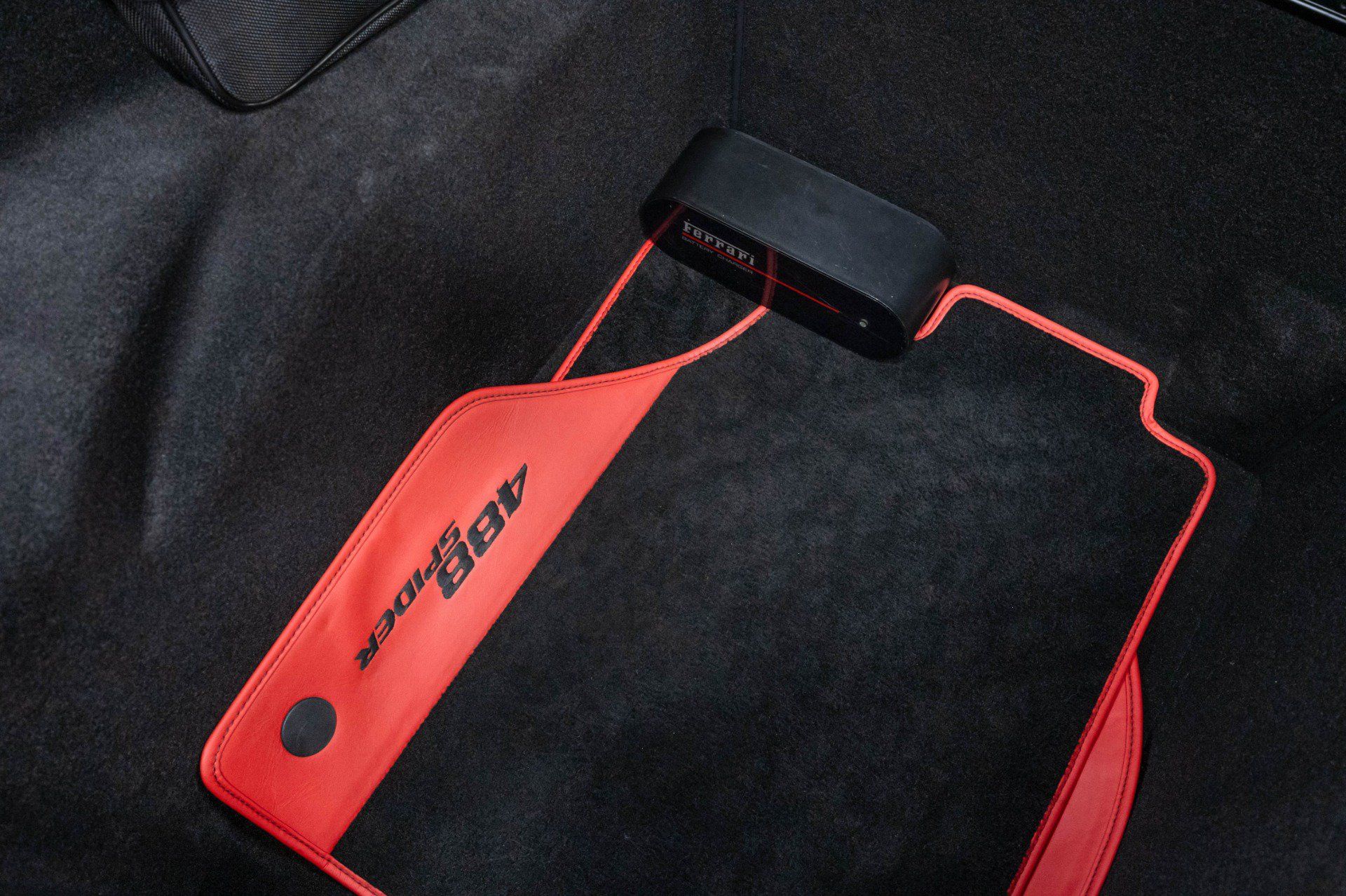 Used 2018 Ferrari 488 Spider RWD image 49