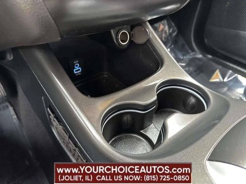 Used 2020 Dodge Journey SE FWD image 16