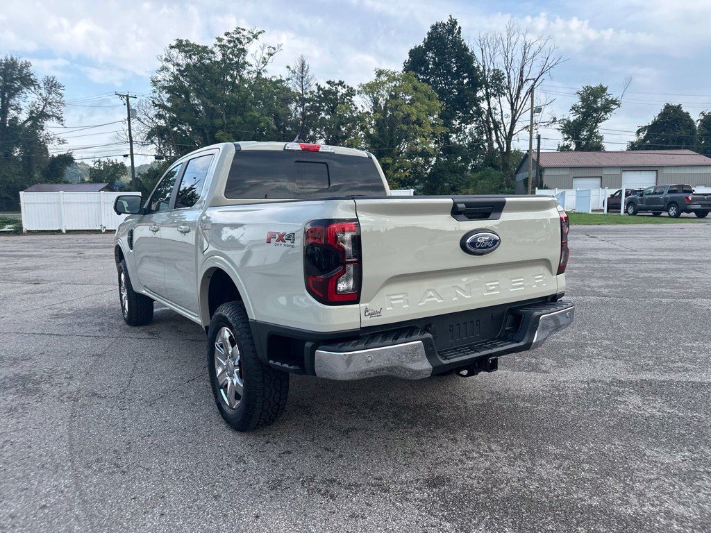 Used 2026 Ford Ranger Lariat w/ FX4 Off-Road Package AWD/4WD image 7
