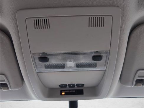 Used 2007 Chevrolet Avalanche LTZ w/ LTZ Preferred Equipment Group AWD/4WD image 16