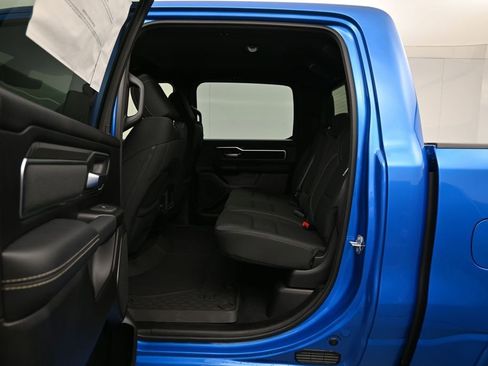 New 2026 RAM 1500 4x4 Crew Cab image 21