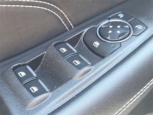 Certified 2024 Ford Edge Titanium image 17