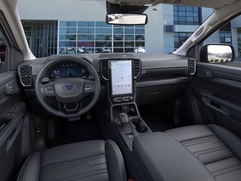 New 2025 Ford Ranger Lariat w/ FX4 Off-Road Package image 9